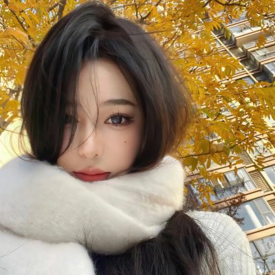 地铁女孩